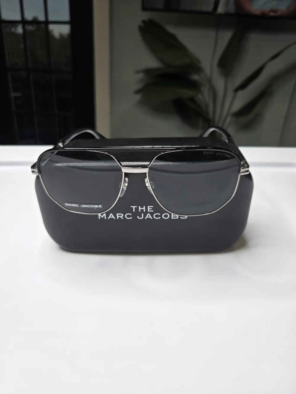Marc Jacobs Silver Metal Aviator Sunglasses with Black Lenses